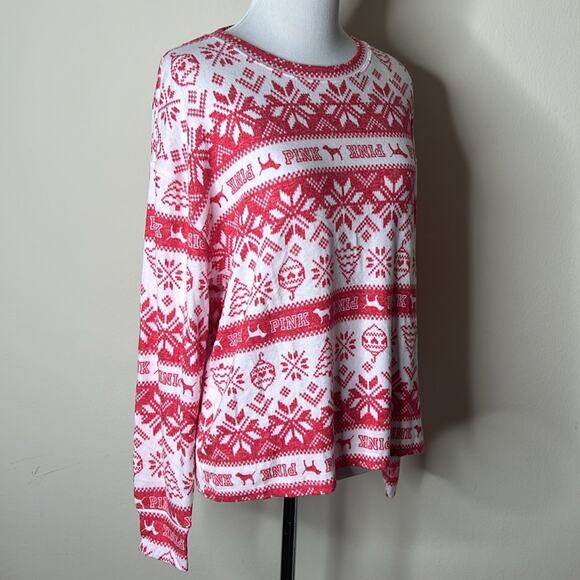 PINK Victoria’s Secret Red and White Christmas Print Sweatshirt - Picture 3 of 7